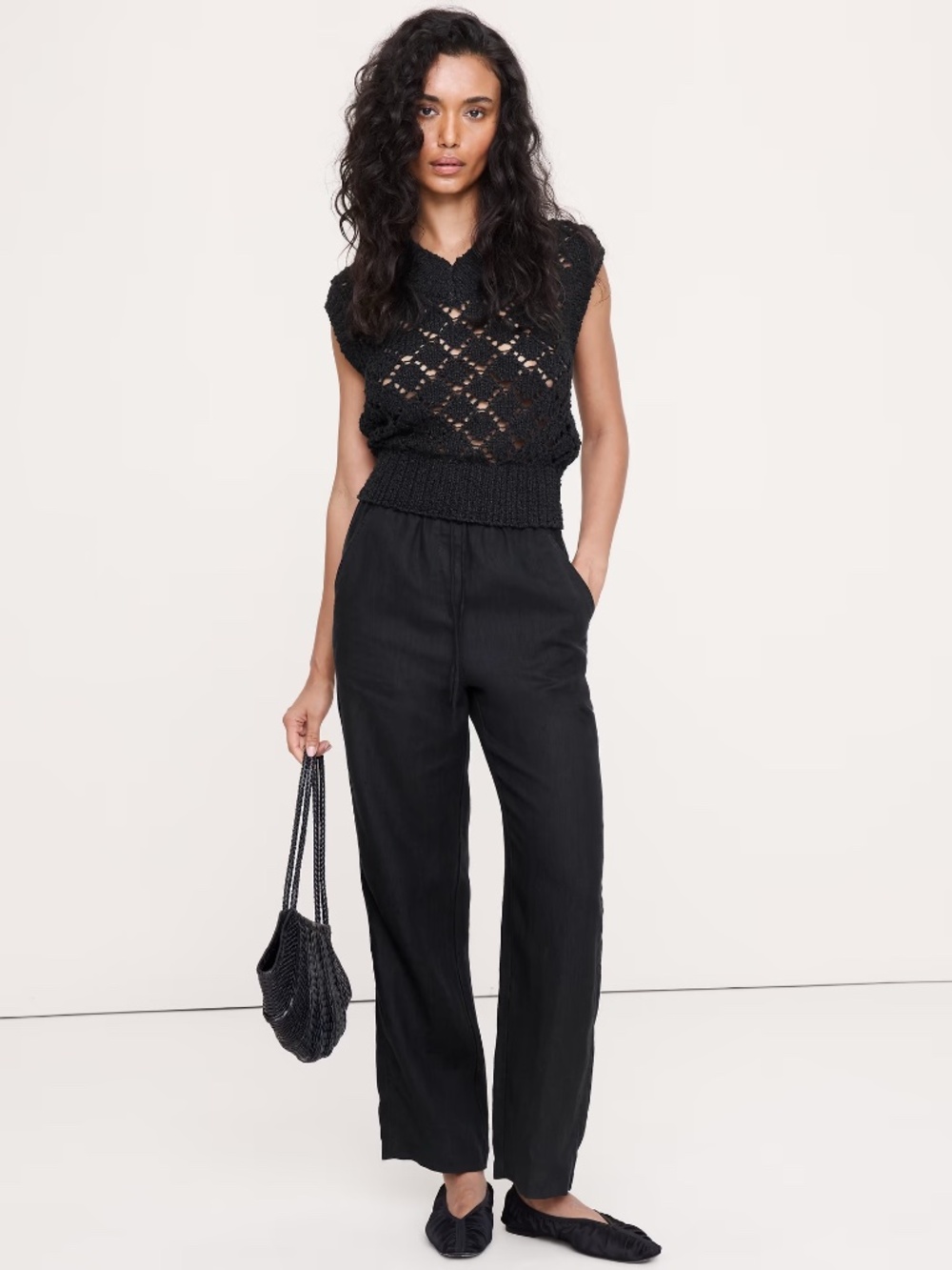 NWT Banana Republic The Getaway Straight-Leg Pull-On Pant in Linen // Black